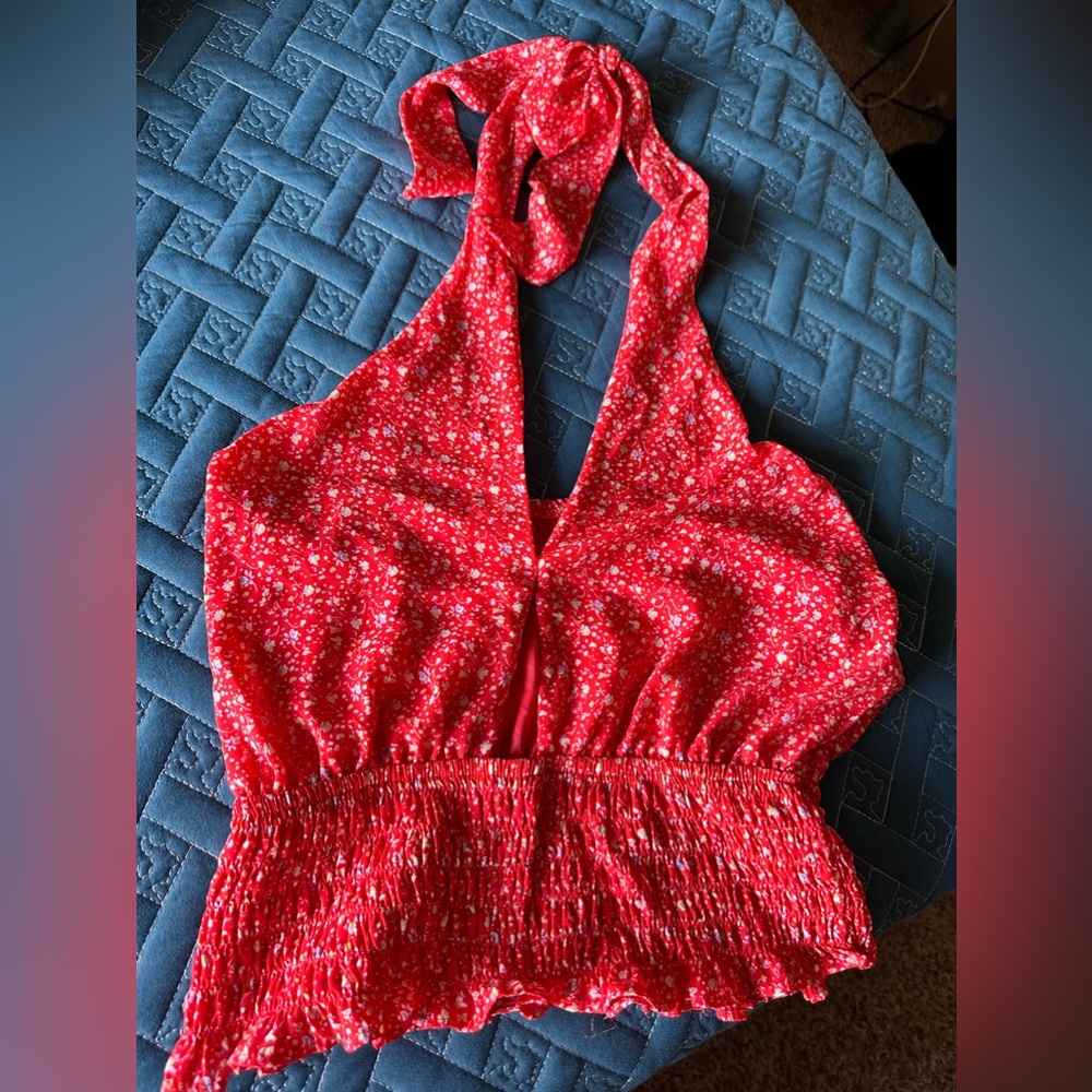 Halter top, new